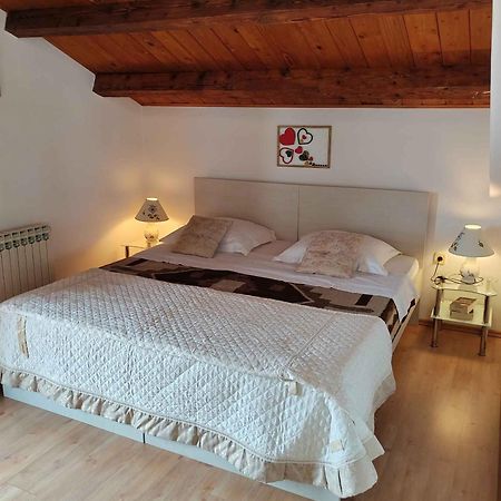 Apartment In Lovran 34848 ภายนอก รูปภาพ