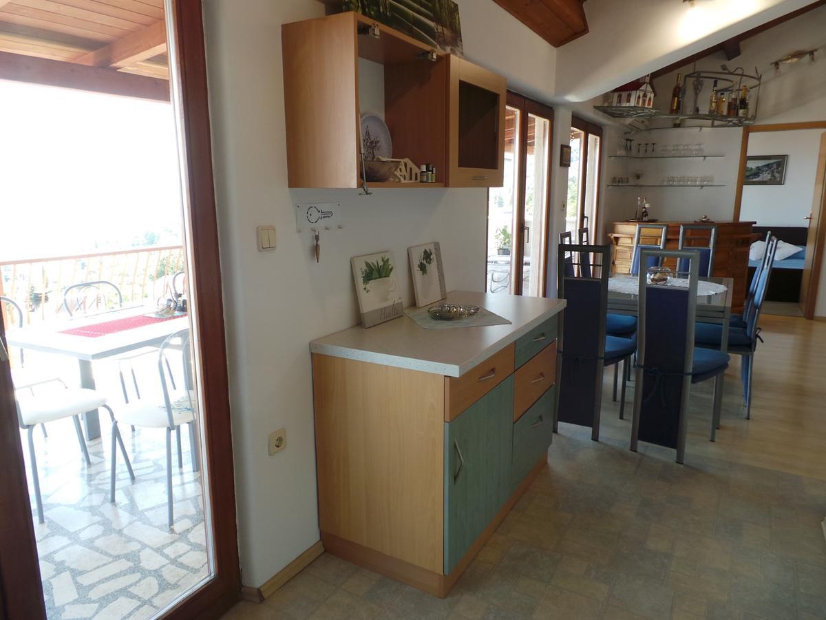 Apartment In Lovran 34848 ภายนอก รูปภาพ
